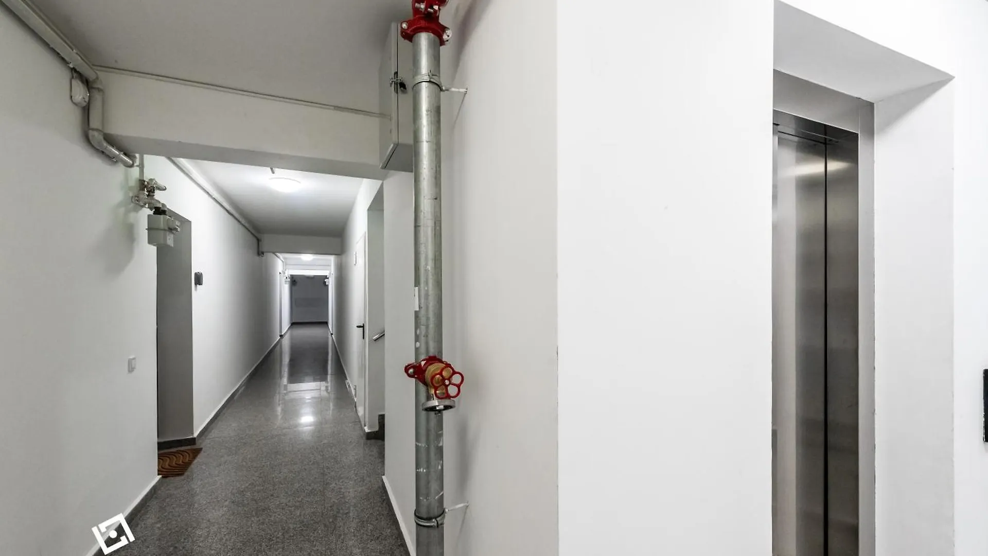 Plaza Residence Studio 342 Bucharest Apartment