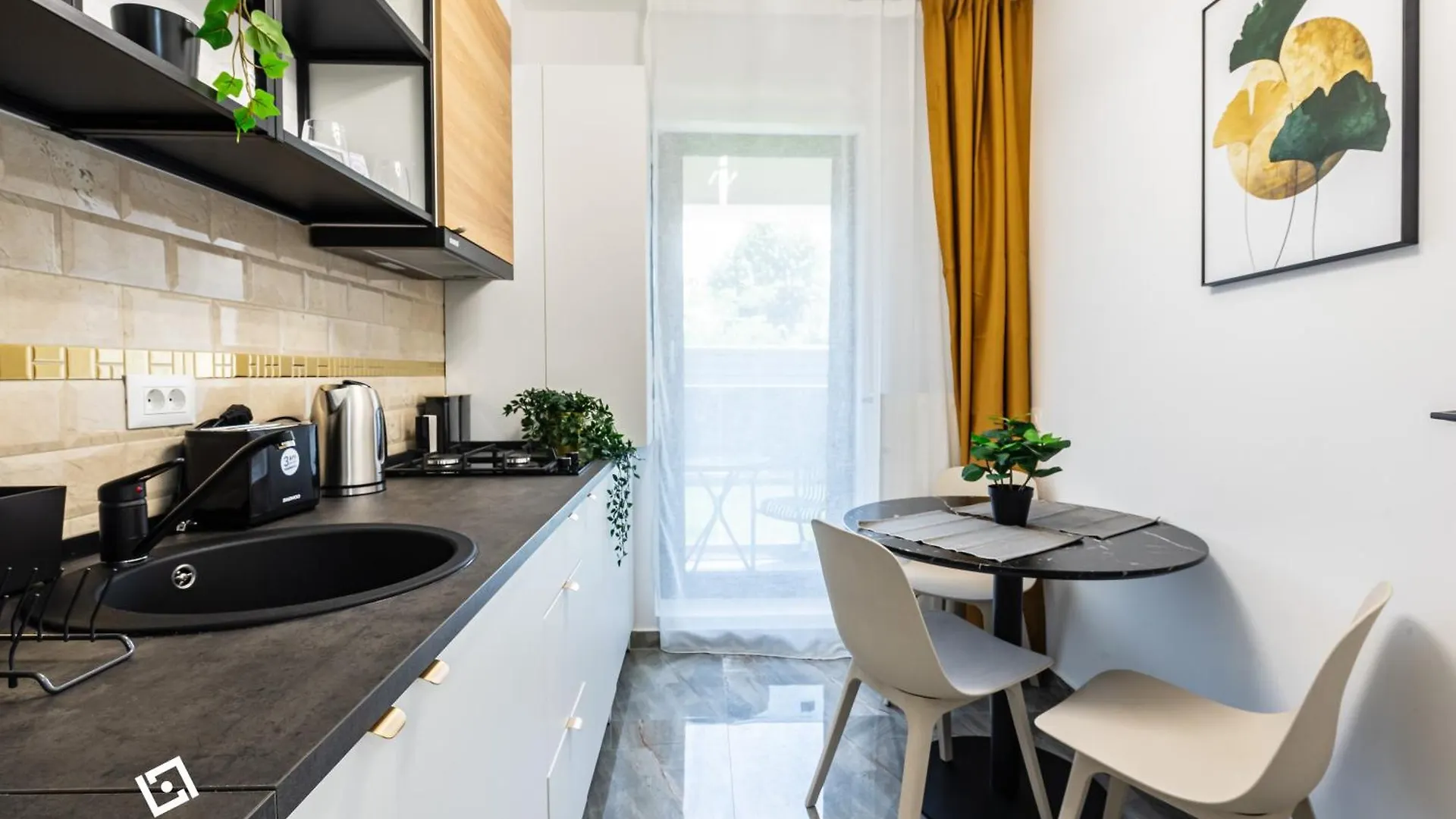 Apartment Plaza Residence Studio 342 Bucharest